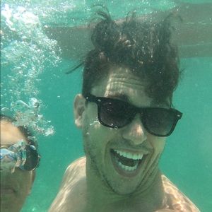 Meet your Posher, Blake